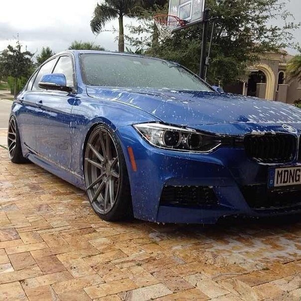 f30