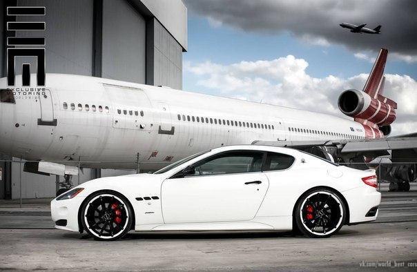 Maserati GranTurismo with Vossen Wheels. - 7