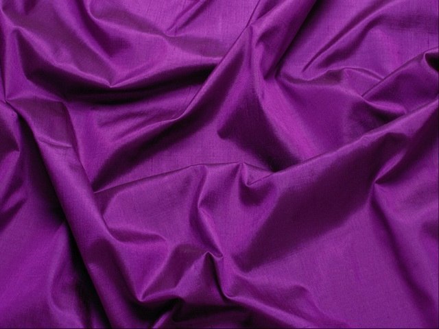 Сенный цвет. Королевский пурпур. Тирский пурпур краситель. Тирский пурпур цвет. Финикия пурпурные ткани.