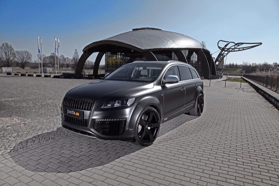 Audi Q7 - 8