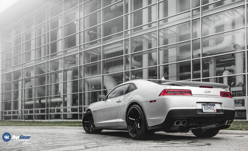 Chevrolet Camaro ZL1.6.2 V8 SuperCharger: 580 ..   754 : ... - 4