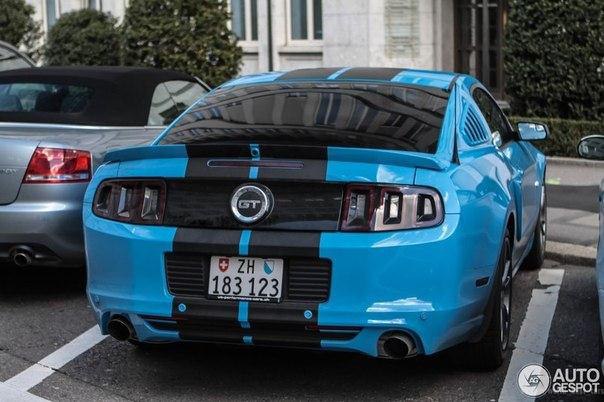 Ford Mustang GT '2013 - 8