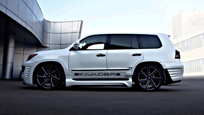 Lexus LX L60S