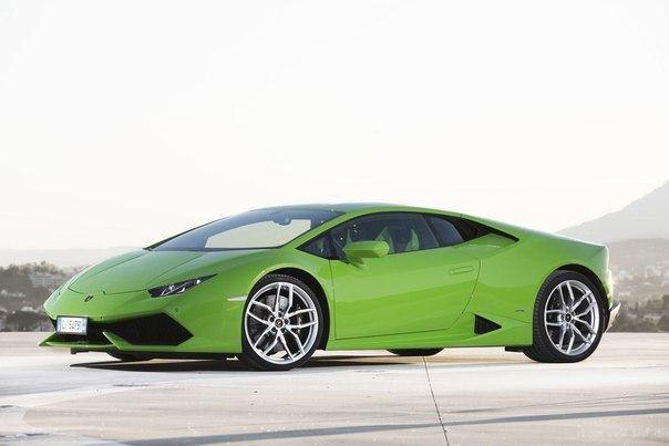 Lamborghini Huracn LP 610-4, 2014.  -  V10 (5204 )  - 610 .. @ 8.000 ... - 4