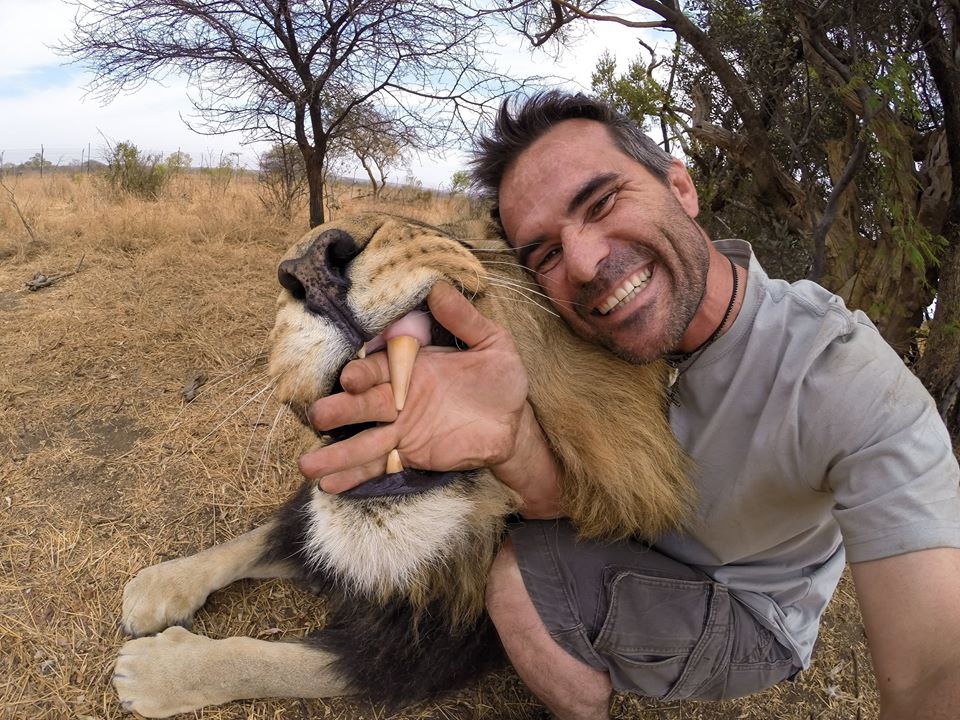 Photo by Kevin Richardson.! <a href=