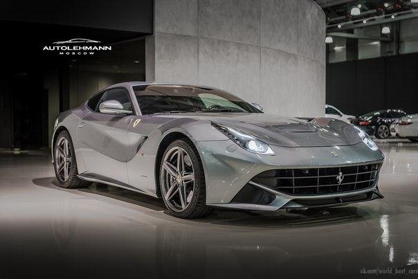 Ferrari F12 Berlinetta, 2013. Цена: 18.900.000 рублей = 538.612 $. Пробег: 1001 км. Двигатель - ...