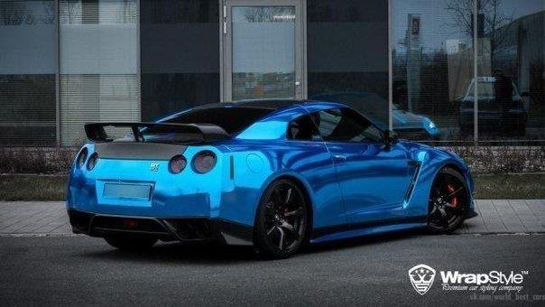 Nissan GTR blue chrome - 3