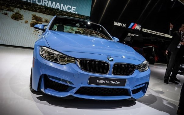 BMW M3 F80 in Yas Marina Blue - 2