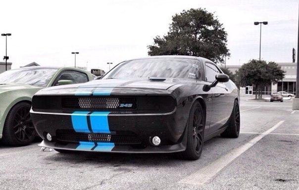 Dodge Challenger