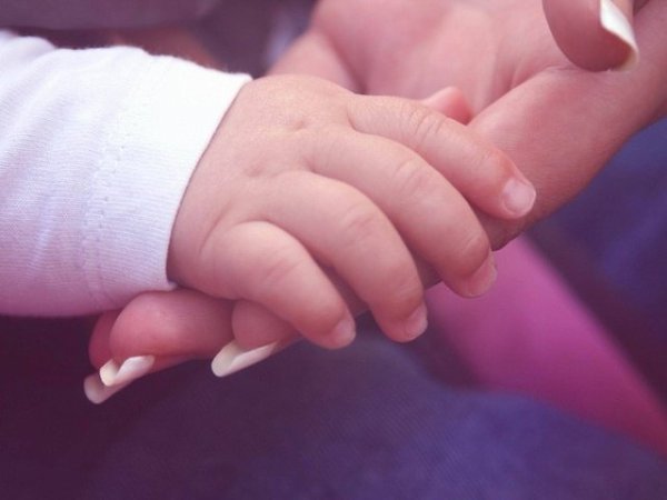 Спасибо, небеса, за такую Маму, Спасибо, Господи, за то что она рядом. Спасибо ангелам, за то что ...