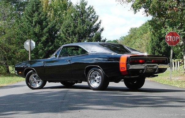 1969 Dodge Charger R/T.: V8: 7.2 . (440ci): 727 Automatic.: ... - 3