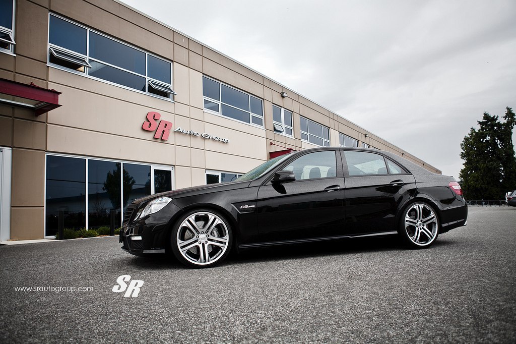 Mercedes E63 AMG Brabus - 2