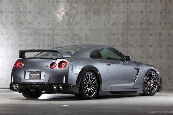 TommyKaira Nissan GT-R - 2