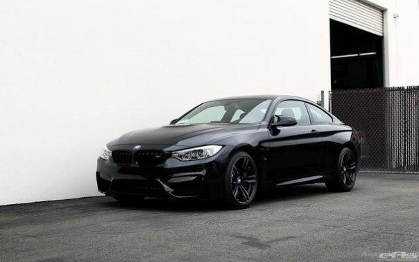 Black Sapphire Metallic BMW M4 Coup (F82).   R6 (2979 )  431 ..  ... - 3