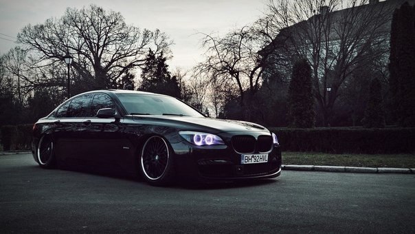 #BMW 7 (F01)