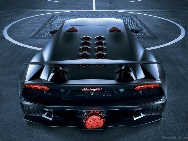 Lamborghini Sesto Elemento - 6