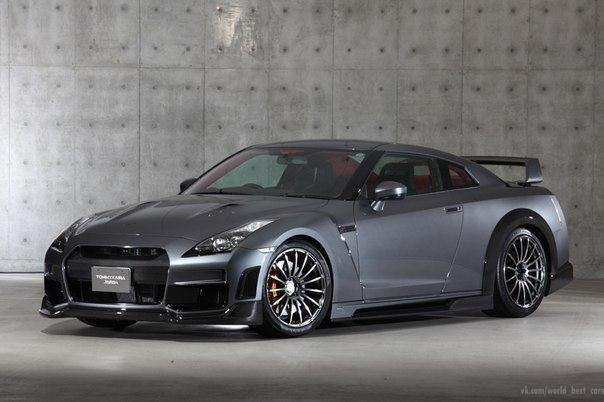 TommyKaira Nissan GT-R