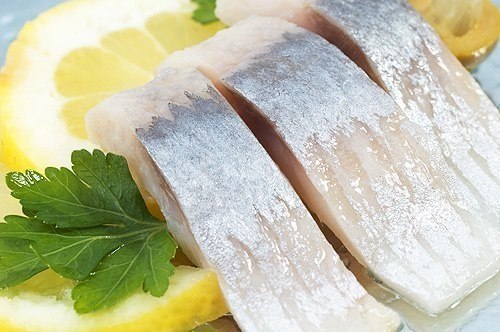Маринады для сельди: 6 видов вкусных маринадов.Существует очень много видов маринадов для сельди, ...