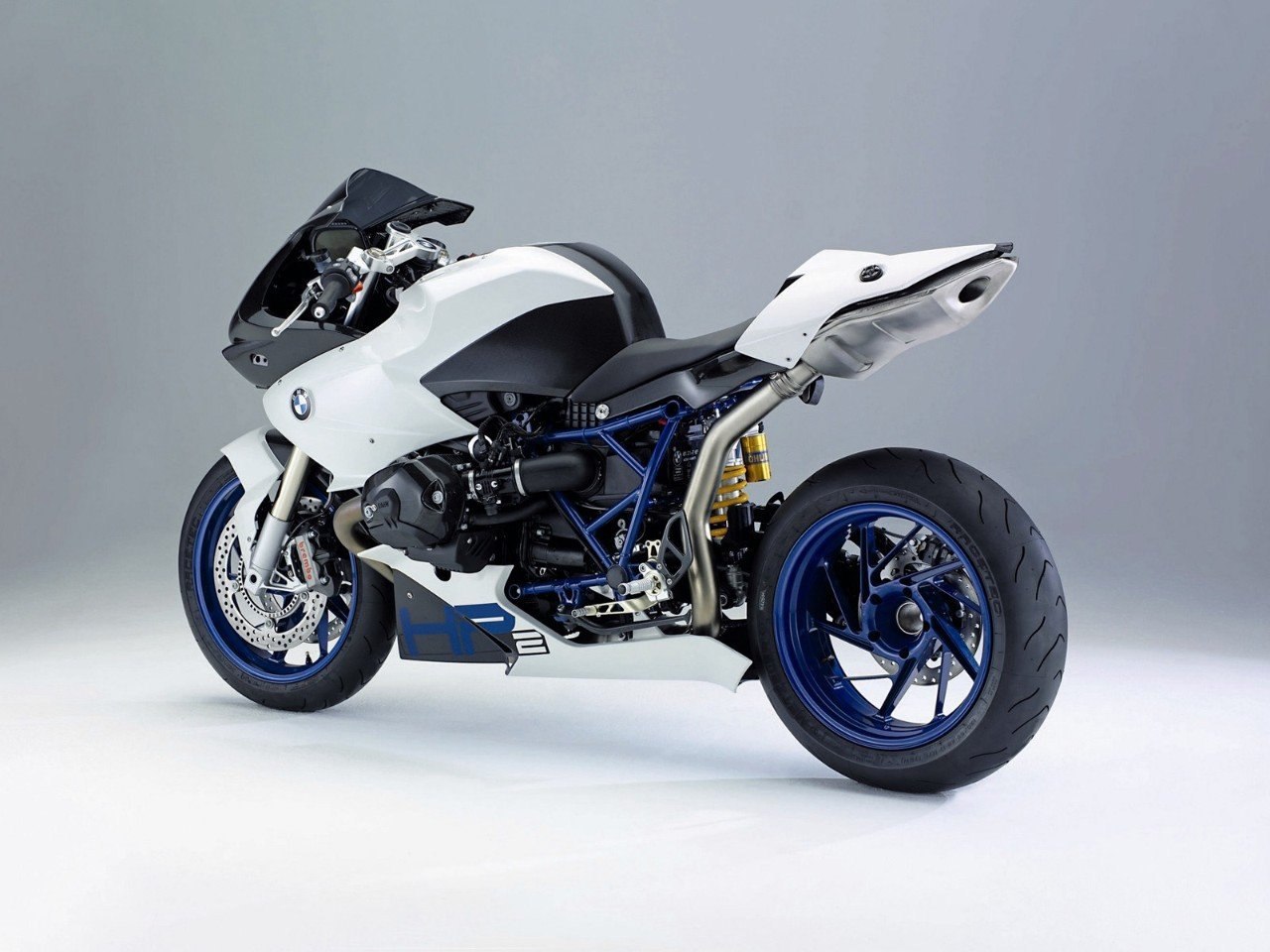 BMW HP2 Sport -  ,     