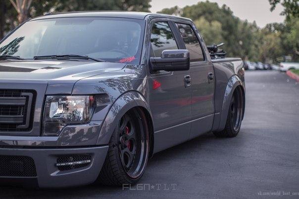 FORD F150 - 4