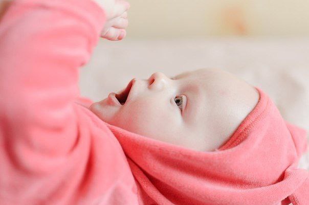 Как же раньше скучно я жила! Без тебя, мой маленький малышик. Я б тебя и раньше родила, Чтобы только ...