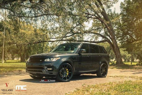 Range Rover Sport on Vellano Wheels.