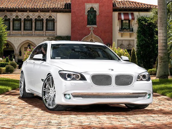 7 Series F01
