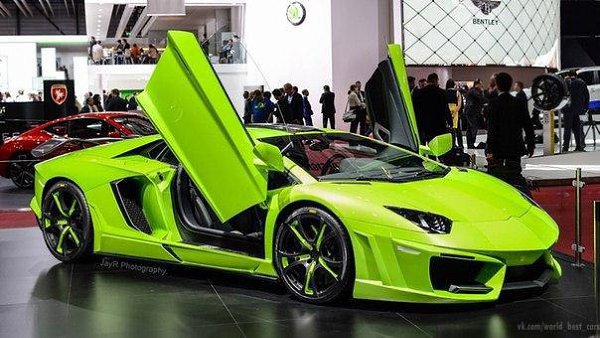 Lamborghini Aventador FAB Design Spidron