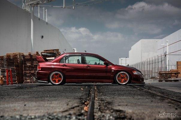 Mitsubishi Lancer Evolution. - 4