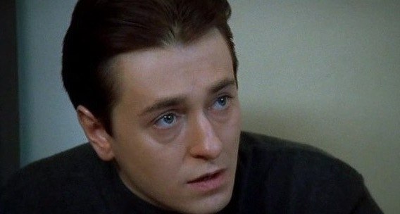 Да, я не идеал. Наверняка где-то есть кто-то получше меня. Но знай, никто и никогда не полюбит тебя ...