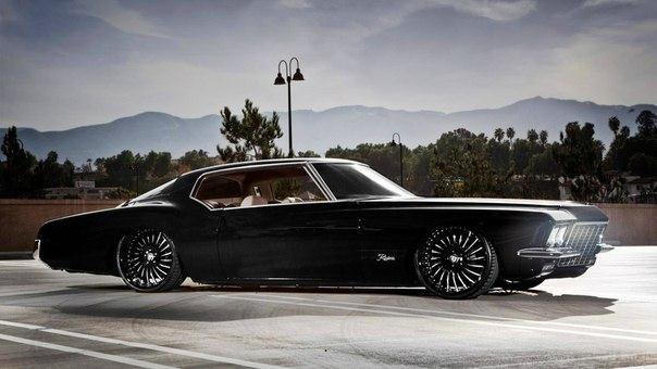 Buick Riviera