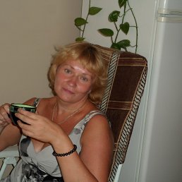 Елена, 55, Казань