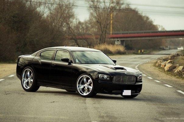 Dodge Charger HEMI Custom - 3