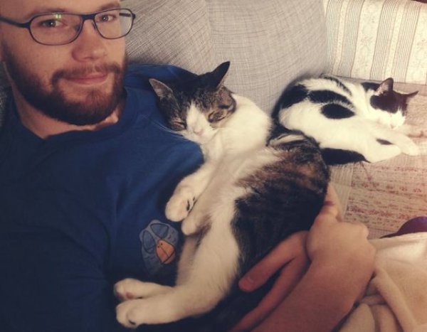 ,    ."    .      ... - 9