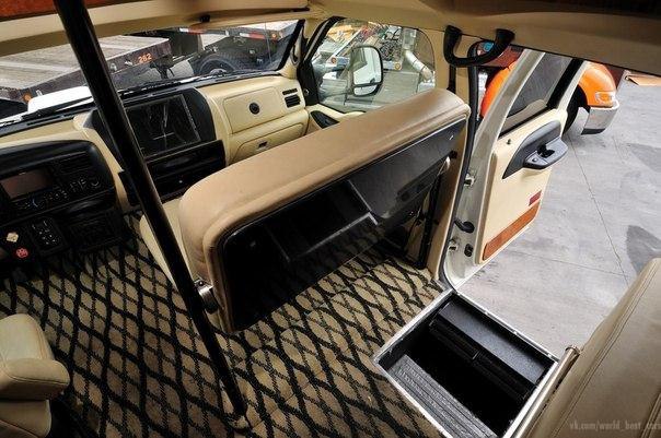 Ford F750 World Cruiser - 5