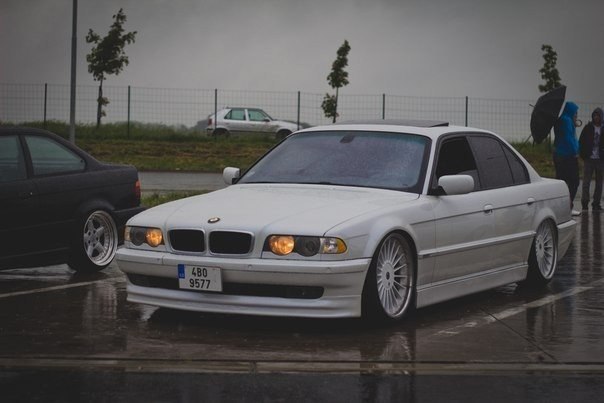 BMW 7 Series E38