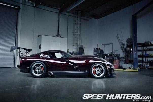 Dodge Viper.: 2000 .. : 357 / - 3