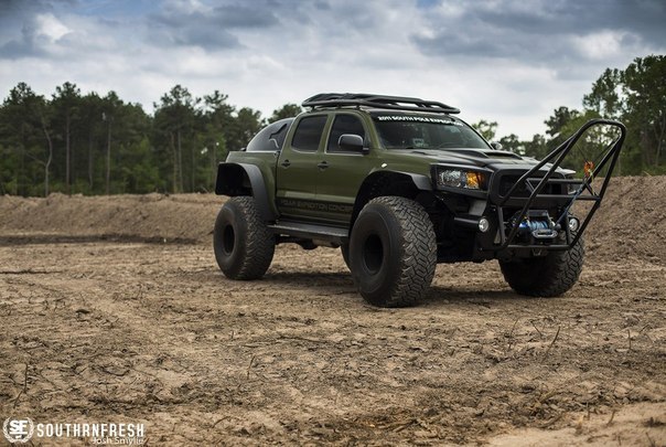 Polar Expedition Toyota Tacoma