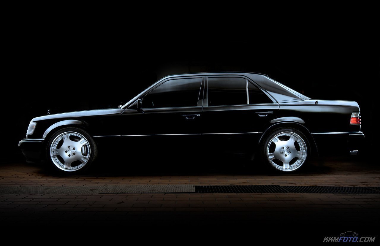 Mercedes-Benz E60 AMG W124 - 4