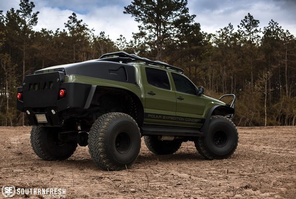 Polar Expedition Toyota Tacoma - 2