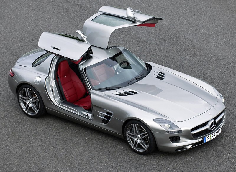 Mercedes SLS AMG