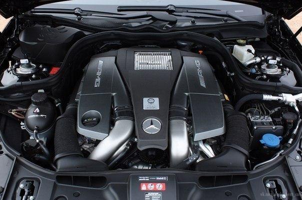Mercedes-Benz CLS63 AMG. 5.5L V8 T  (..)525   ... - 4