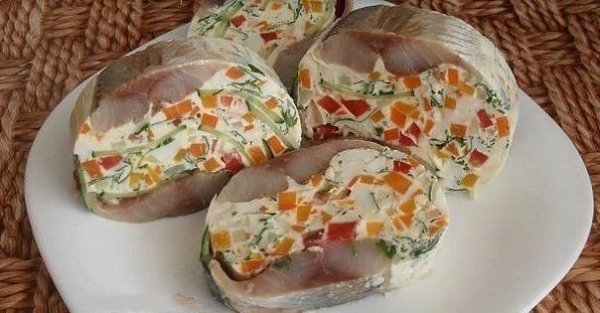Топ-10 бесподобных закусок.1. Закусочка вкуснаяИнгредиенты:Свежие помидоры - 0,5 кг. или 4 ... - 2