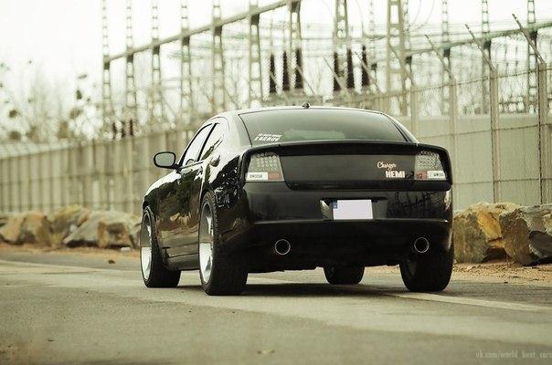 Dodge Charger HEMI Custom - 4