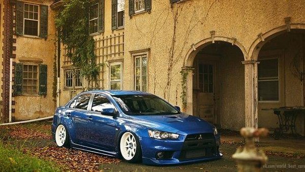 Mitsubishi Lancer Evolution X. - 4