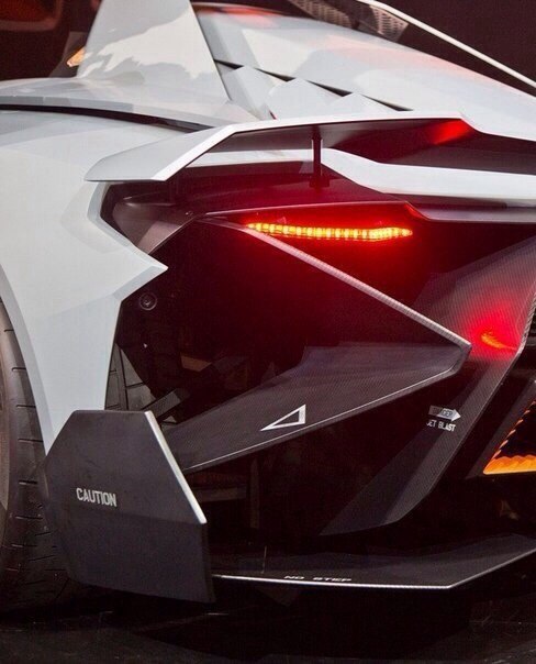 Lamborghini Egoista '05.2013    .