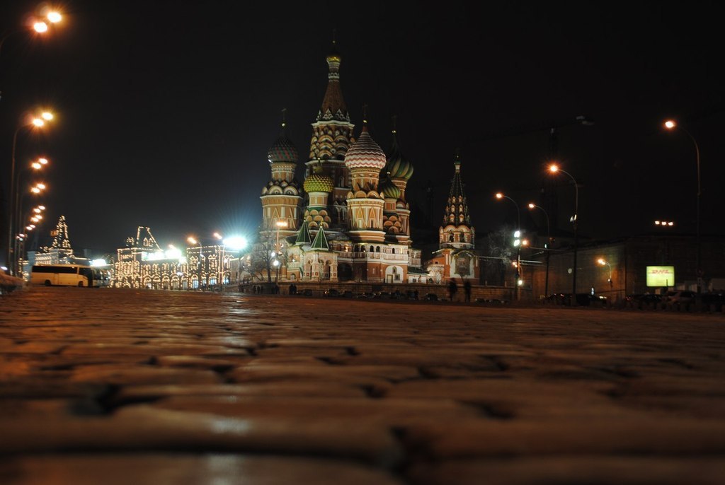 Вечерняя москва август. Фото ночная Москва апрель. Куда сходить в Москве ночью. Куда пойти ночью в Москве сегодня. Что сегодня ночью у нас.