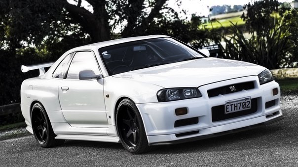 Nissan Skyline GT-R (BNR34)