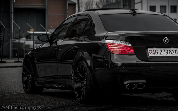  | BMW - 27  2015  19:17