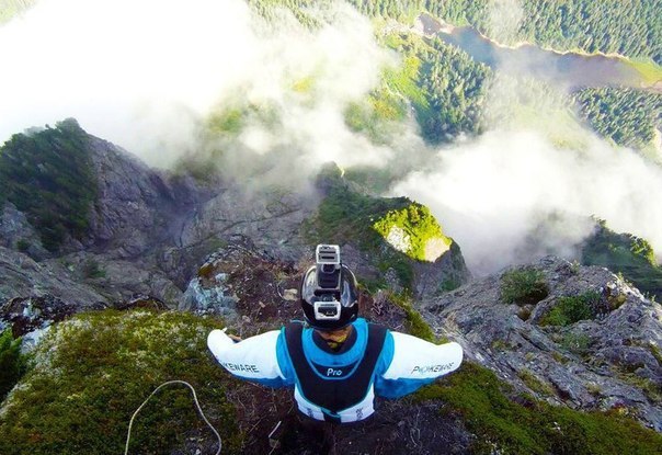 Wingsuit ().     . - 6